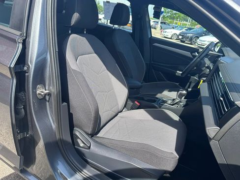 Used 2025 Volkswagen Jetta Sport FWD image 10