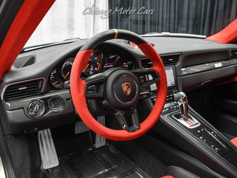 Used 2019 Porsche 911 GT2 RS image 8