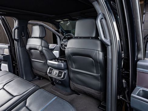 Used 2025 Ford F150 Platinum w/ Equipment Group 702A High image 32