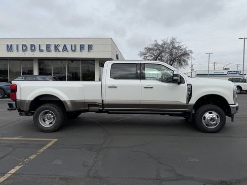 Used 2024 Ford F350 King Ranch w/ Chrome Package image 2