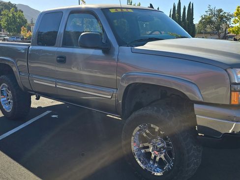 Used 2006 Chevrolet Silverado 1500 LT w/ Light Duty Power Package image 7