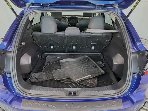 Used 2024 Subaru Crosstrek 2.0i Premium image 27