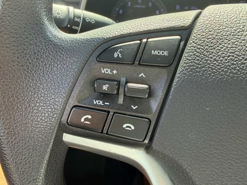 Used 2020 Hyundai Tucson SE FWD image 29