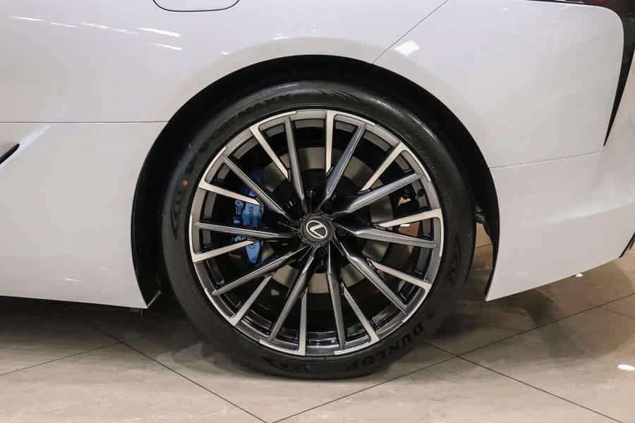Used 2026 Lexus LC 500 Convertible RWD image 11
