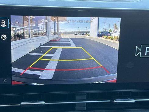 Used 2024 Hyundai Kona SEL image 20