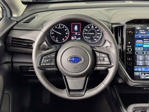 Certified 2025 Subaru Crosstrek 2.5i Limited AWD/4WD image 17