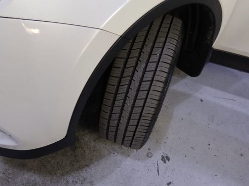 Used 2014 Toyota RAV4 Limited image 11