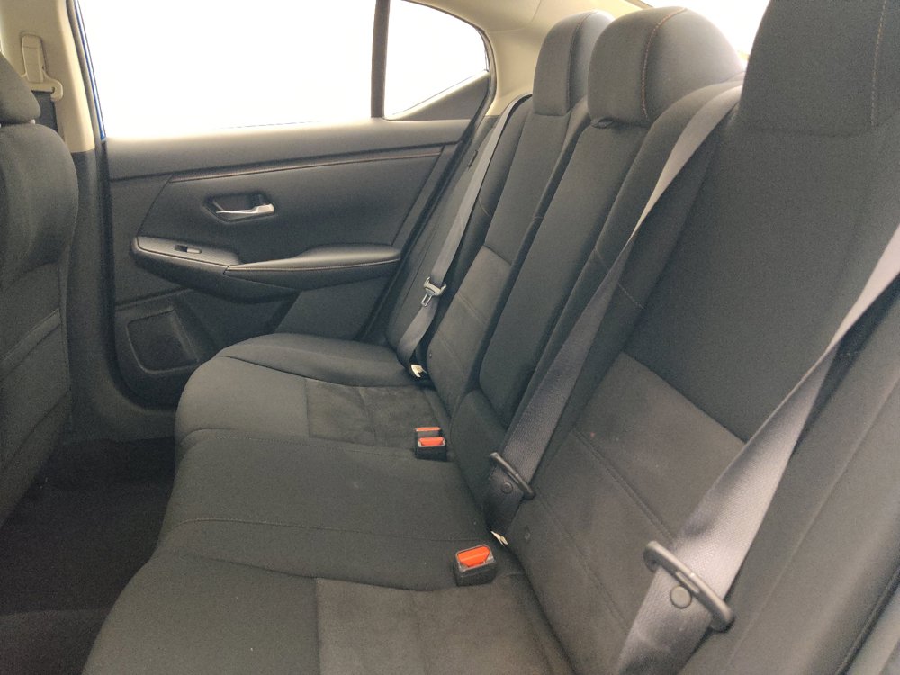 Used 2021 Nissan Sentra SR FWD image 18