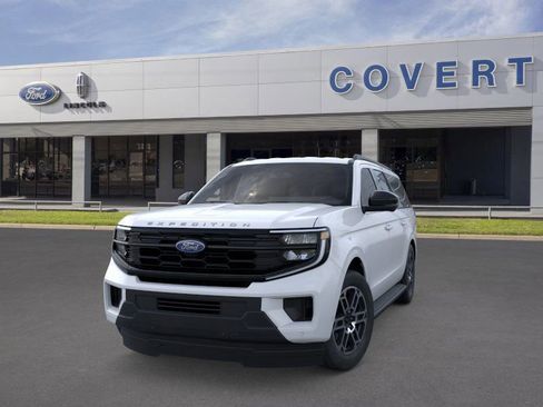 New 2026 Ford Expedition Max Active image 2