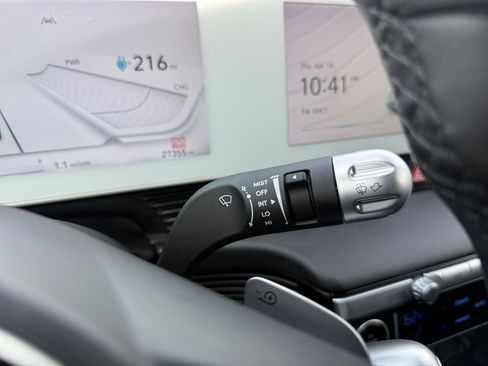 Used 2024 Hyundai Ioniq 5 SEL image 18