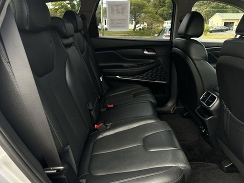 Used 2020 Hyundai Santa Fe Limited image 23
