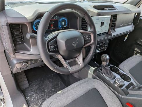 New 2026 Ford Bronco Big Bend AWD/4WD image 3