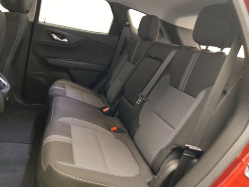 Used 2024 Chevrolet Blazer LT w/ Driver Confidence Package FWD image 18
