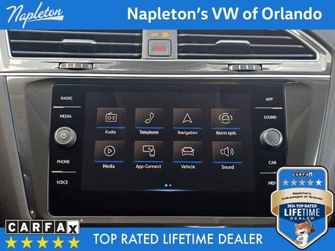 Used 2024 Volkswagen Tiguan SE image 15