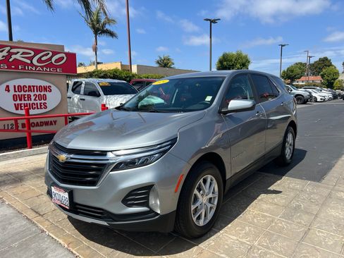 Used 2024 Chevrolet Equinox LT w/ Driver Convenience Package AWD/4WD image 4