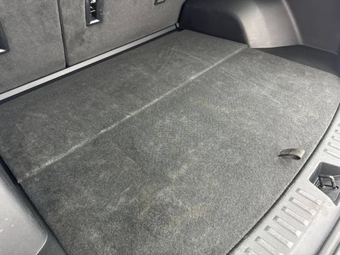 Used 2025 Chevrolet Equinox LT FWD image 79