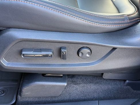 Certified 2025 Honda Pilot TrailSport image 32