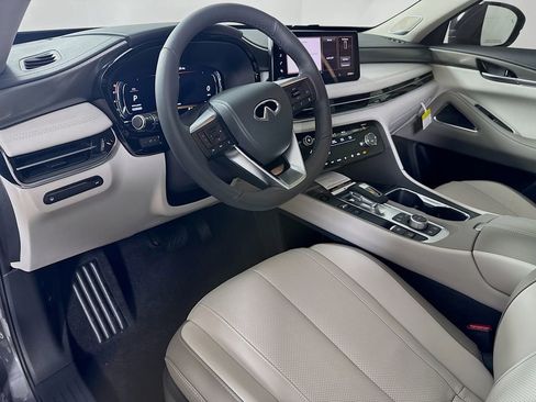 New 2026 INFINITI QX60 Luxe w/ Cargo Package image 9