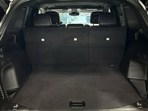 Used 2021 Jeep Grand Cherokee Limited image 7