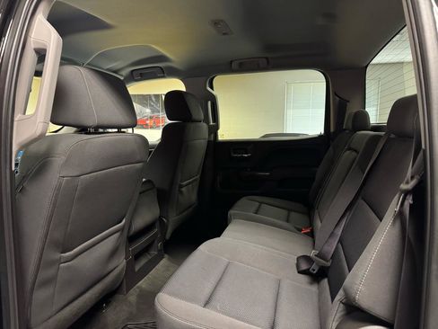 Used 2017 GMC Sierra 1500 SLE w/ SLE Value Package AWD/4WD image 22