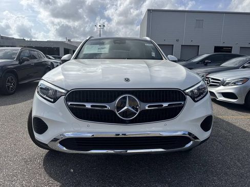 New 2026 Mercedes-Benz GLC 300 image 2
