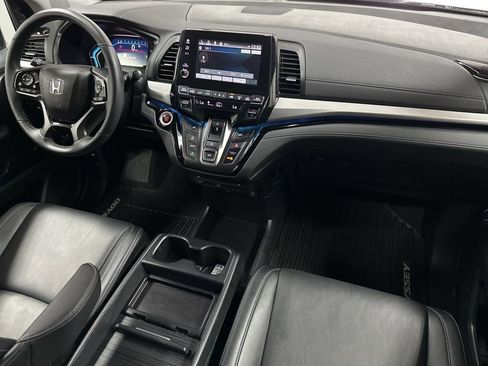 Used 2024 Honda Odyssey Touring image 11
