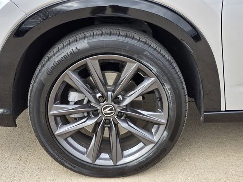 Used 2025 Acura ADX A-Spec image 8