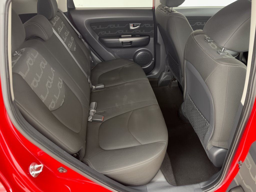 Used 2013 Kia Soul + w/ Audio Pkg FWD image 29