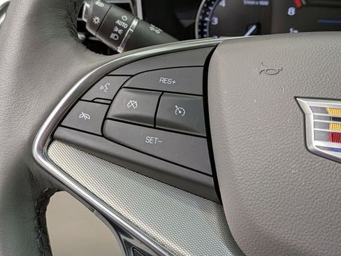 Certified 2023 Cadillac XT5 Premium Luxury w/ LPO, Floor Liner Package AWD/4WD image 11
