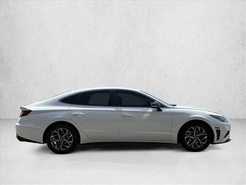 Used 2023 Hyundai Sonata SEL FWD image 4