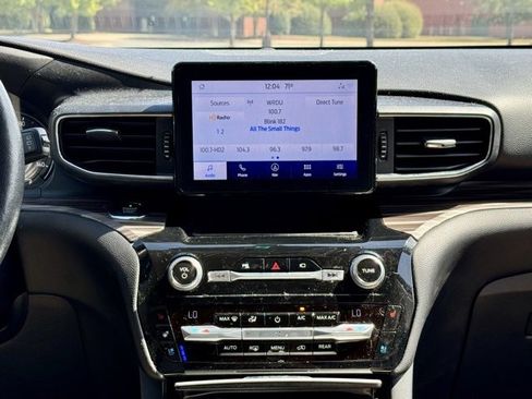 Used 2021 Ford Explorer Limited w/ Hybrid Equipment Group 310A image 22