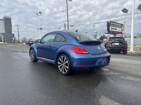 Used 2012 Volkswagen Beetle 2.0T w/ Lamp & Wheel Pkg image 9