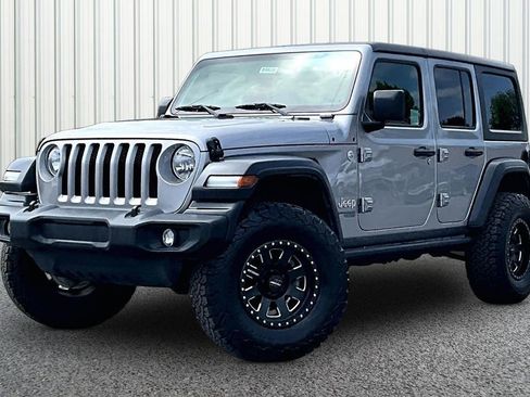 Used 2018 Jeep Wrangler Unlimited Sport S AWD/4WD image 33