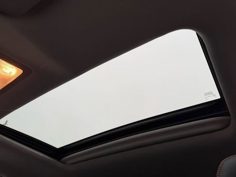 Used 2018 Toyota Highlander Limited image 8