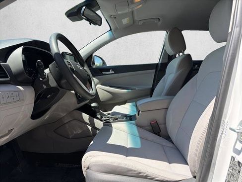Used 2020 Hyundai Tucson Value AWD/4WD image 11