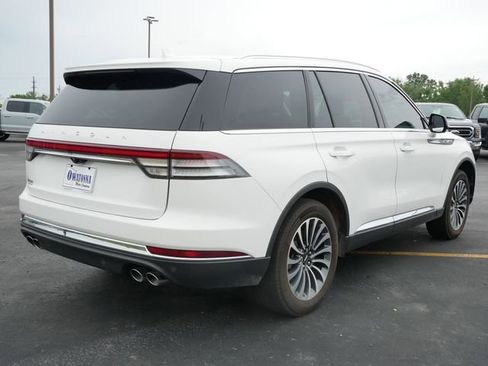 Used 2023 Lincoln Aviator Reserve w/ Elements Package Plus AWD/4WD image 4