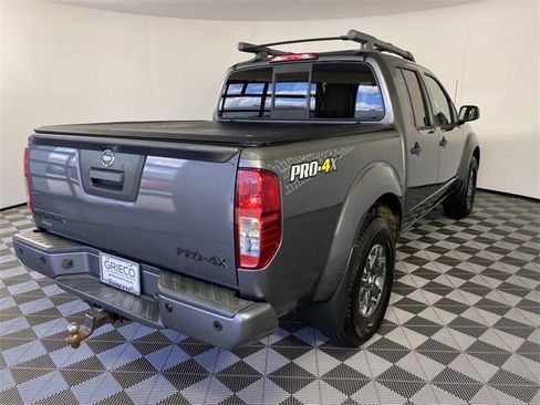 Used 2021 Nissan Frontier PRO-4X w/ Pro-4x Utility Package image 10