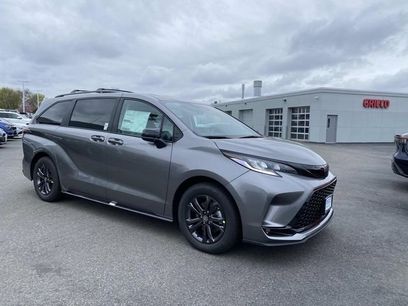 New 2026 Toyota Sienna XSE