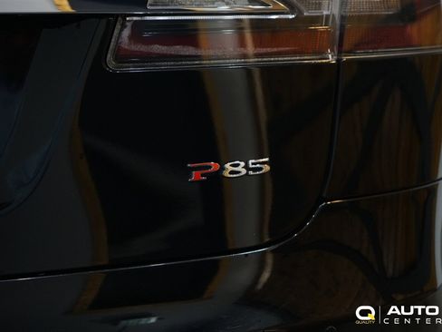 Used 2013 Tesla Model S Performance RWD image 5