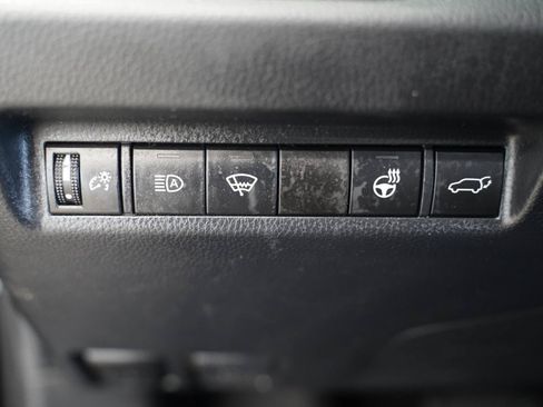Used 2021 Toyota RAV4 XLE Premium AWD/4WD image 22