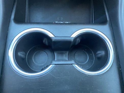 Used 2021 Chevrolet Tahoe Z71 w/ Z71 Signature Package image 40