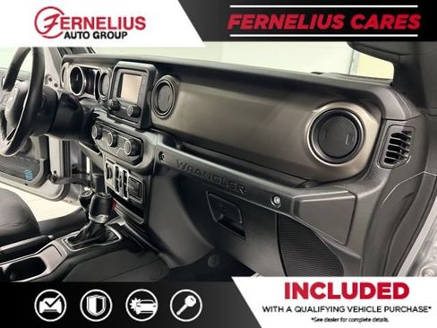 Used 2018 Jeep Wrangler Unlimited Sport S AWD/4WD image 32