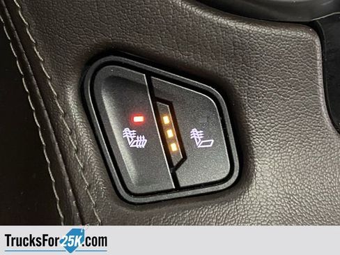 Used 2017 Chevrolet Tahoe LT AWD/4WD image 12