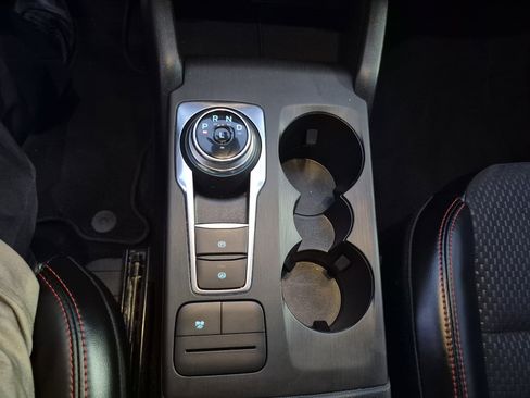 Certified 2024 Ford Escape ST-Line w/ Equipment Group 301A image 31