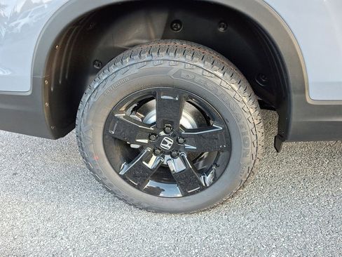 New 2026 Honda Ridgeline Black Edition image 7