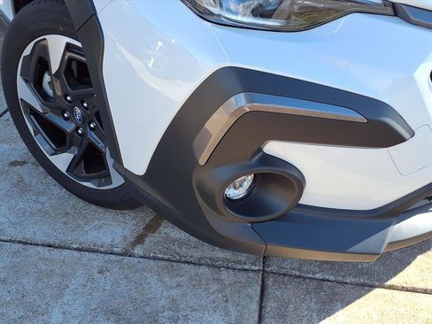 Certified 2025 Subaru Crosstrek 2.5i Limited w/ Crosstrek Mirror Package image 26