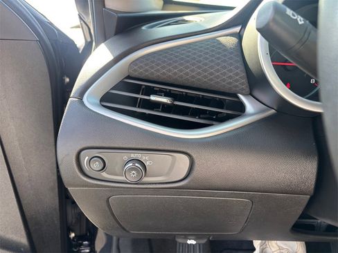 Certified 2023 Chevrolet Malibu LT w/ Driver Confidence Package image 22