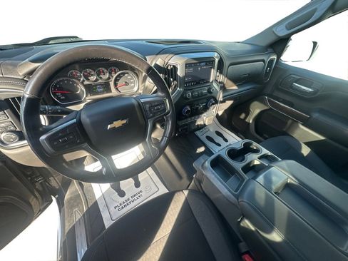 Used 2020 Chevrolet Silverado 1500 LT w/ All-Star Edition image 31