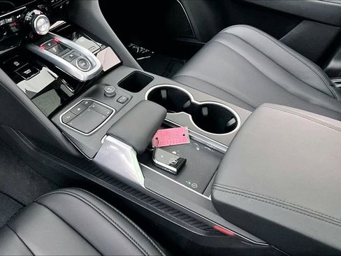 Certified 2023 Acura MDX FWD image 18