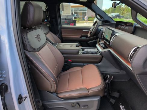 New 2025 Ford Expedition King Ranch image 13